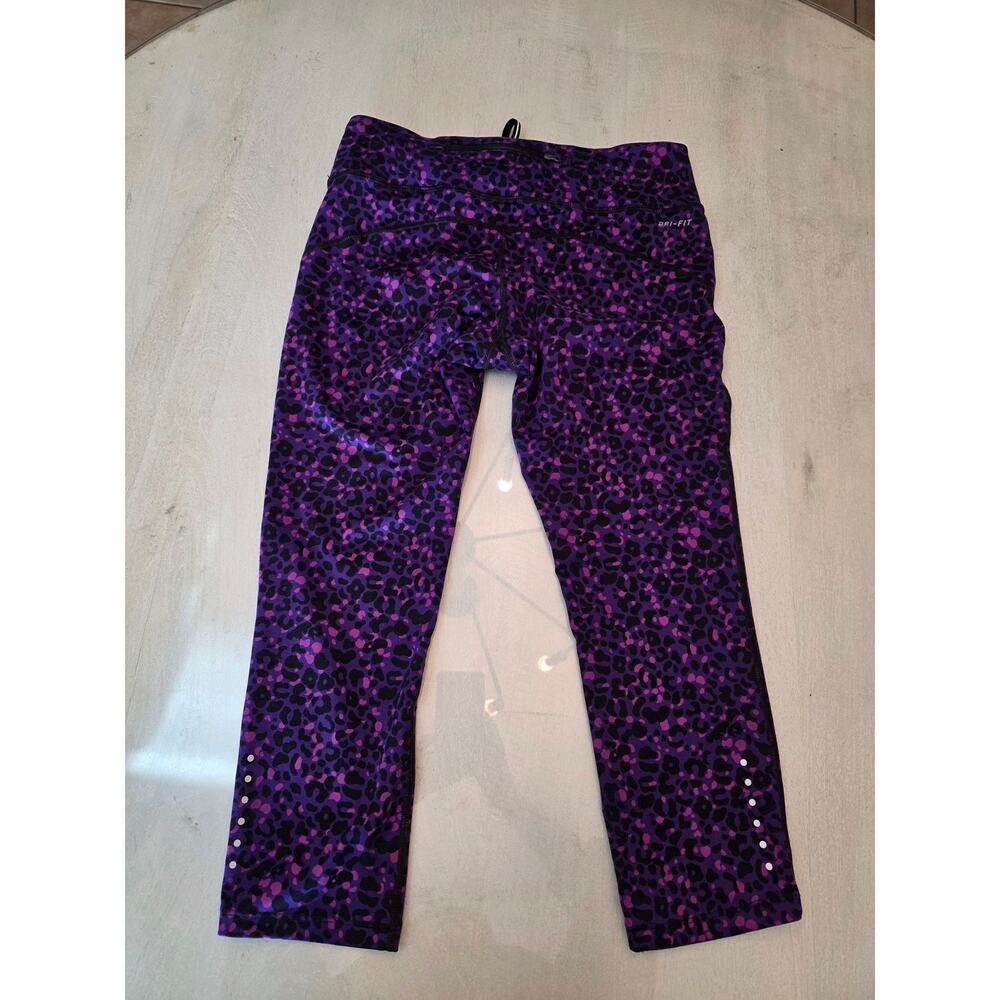 Nike Running Women's Dri-Fit Purple Pink Leopard Capri Leggings SZ Medium - Picture 3 of 8
